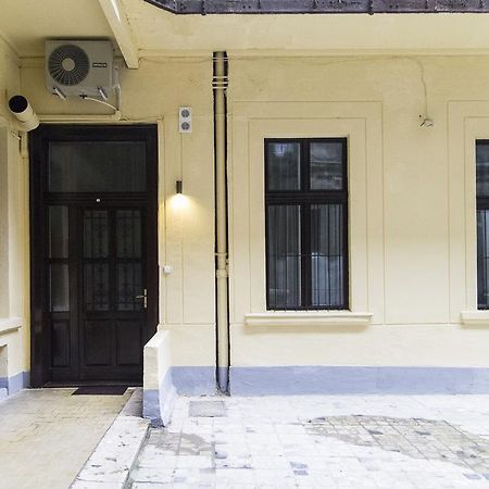 Authentic Klauzal Apartment Budapest Exterior photo