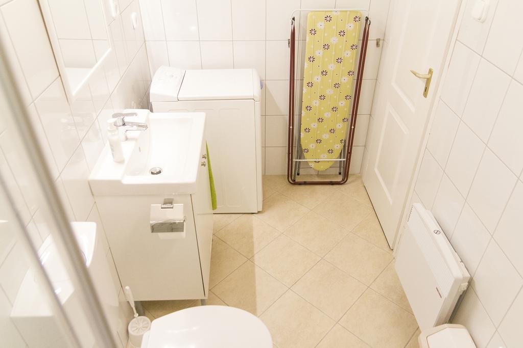 Authentic Klauzal Apartment Budapest Exterior photo